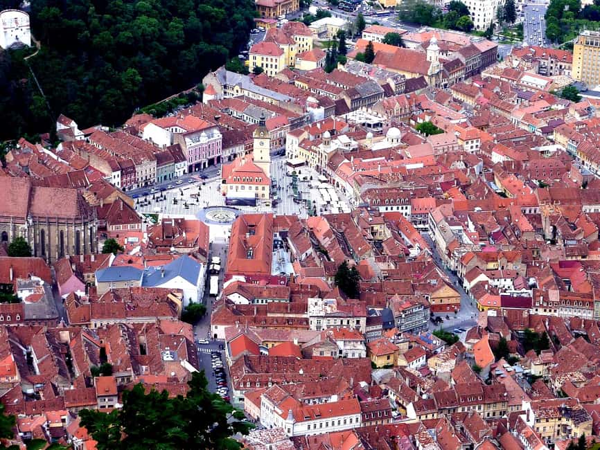 1-Day Guided Tour: Bucharest-Peles, Dracula Castle & Brasov - A few real-world tips to make the day smoother