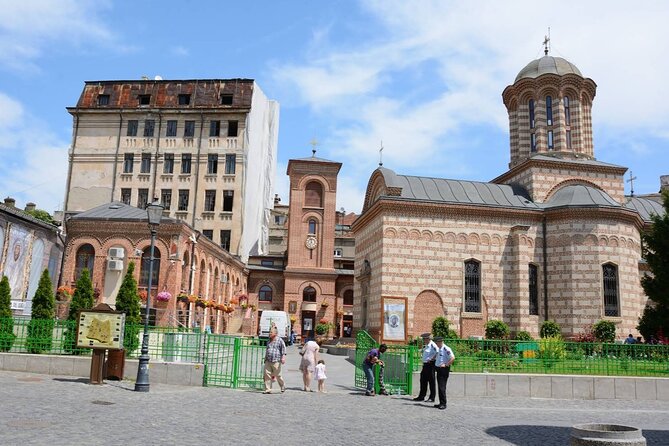 3h Bucharest Private Walking Tour - only your group - Stop 3: Calea Victoriei, the city’s main artery for orientation