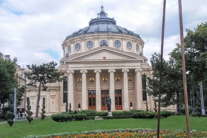 3h Bucharest Private Walking Tour - only your group - Stop 1: Ateneul Roman, Bucharest’s concert hall to set the tone