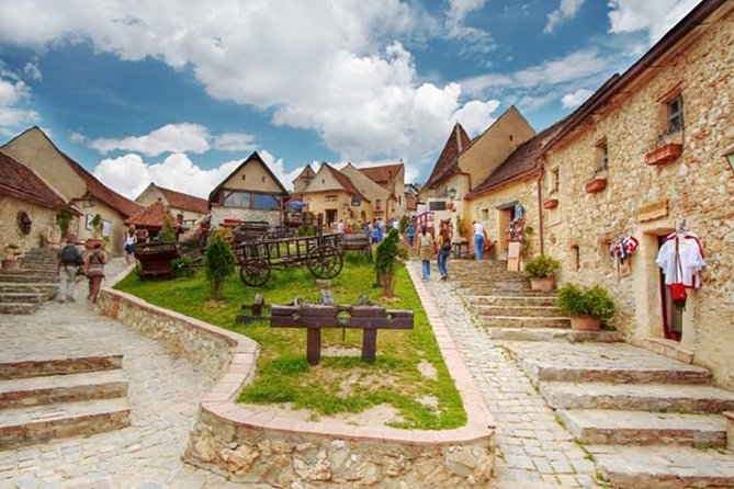 4 Days Private Tour in Transylvania Brasov Sighisoara Sibiu - Day 1: Peleș Castle, Bran Castle, and Brasov’s Historic Center