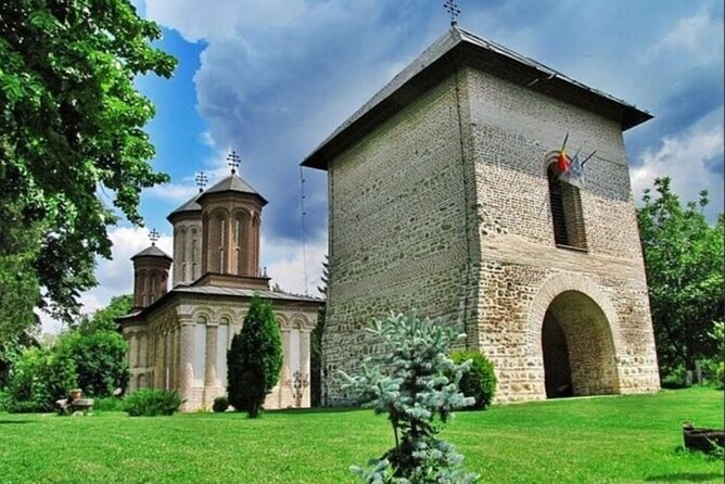 5h Abandoned Fort, Dracula's Grave and Mogoșoaia Palace, Private - Price and what you truly get for $142.83 per person