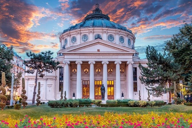8h Bucharest full-day Tour, Parliament and Top Attraction, Privat - Village Museum in Bucharest: Rural Romania Without the Long Trip