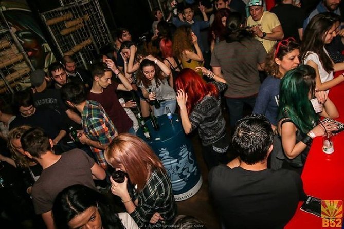 Bar Crawling - Key Things You’ll Notice on This Bucharest Night Crawl