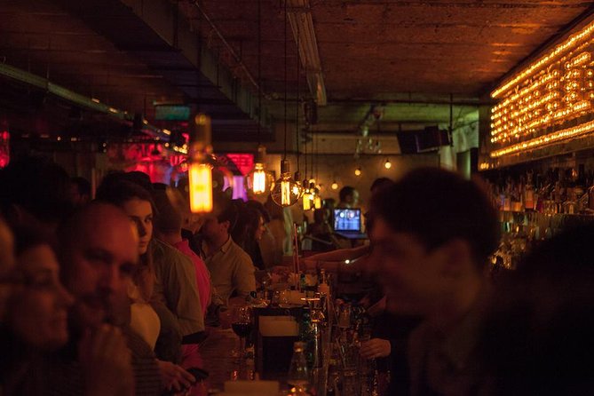 Bar Crawling - Why This Bucharest Bar Crawl Works So Well After 9 PM
