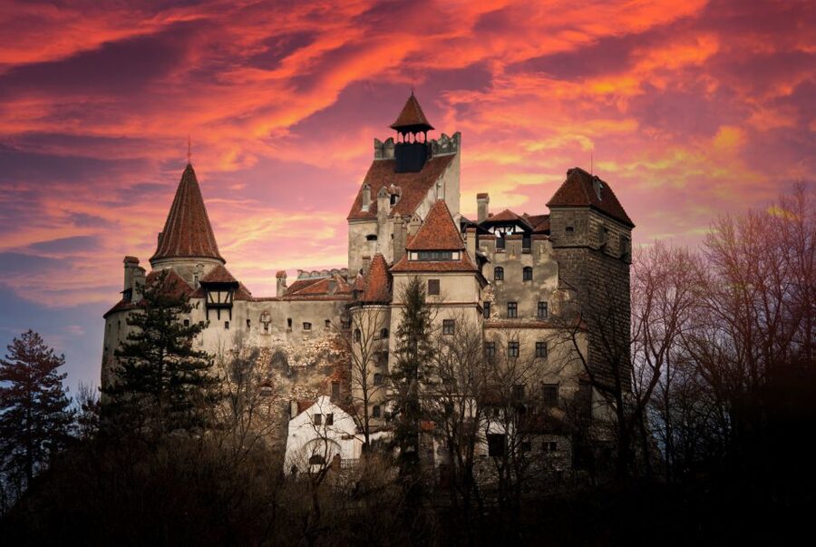 Bran: Guided Castle Tour - Bran Castle by the Hour, Not the Hype