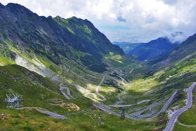 Bran & Peles Castles through the Best Road in the World: Transfagarasan road - Arriving near Brasov, then tackling Poienari Castle