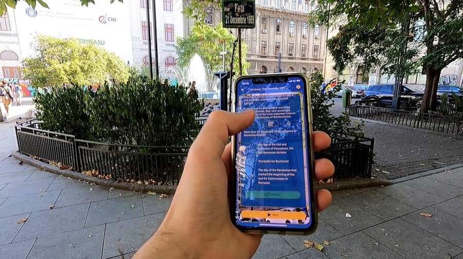 Bucharest 1989 Revolution Walking Tour with Smartphone App - How the Leplace World app runs the Bucharest Revolution story