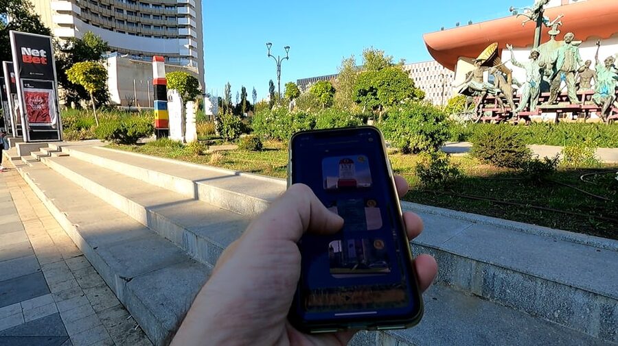 Bucharest 1989 Revolution Walking Tour with Smartphone App - Stop quality: how to spot meaning without getting lost