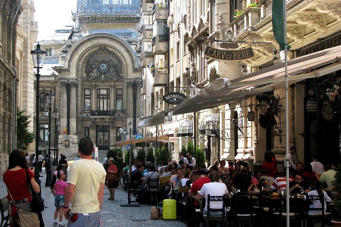 Bucharest by bike - Mogosoaia Palace and Vlad Tepes ruins: how this route adds variety