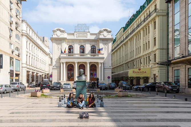 Bucharest Chronicles - Ending at Hanu Berarilor: beer and local bites in a real setting