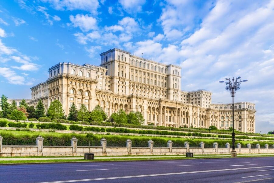 Bucharest City Tour and Wine Tasting - The practical flow: hotel pickup, a small group, and a short city window