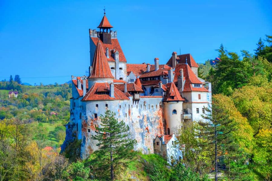 Bucharest: Day Trip 3 Castles Cantacuzino, Peles , Dracula’s - Price and value: $67 for the route, but tickets and food are on you