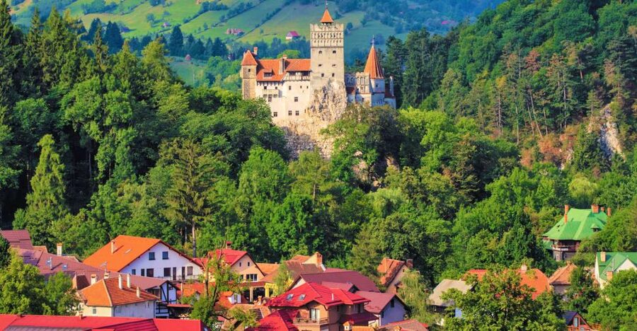 Bucharest: Dracula Castle, Peles Castle & Brasov Old Town - Key Highlights You’ll Actually Feel During the Day