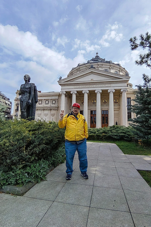 Bucharest electric city tour by Smart Balance #green - The ride experience: how the guide keeps it safe and enjoyable