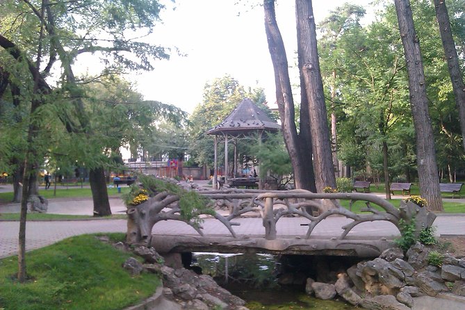 Bucharest Ghosts Stories and Mythology - Who should book this ghost mythology walk in Bucharest