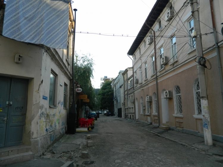 Bucharest: Half Day Bike Tour - A 4-Hour Bucharest Timeline, Set on Two Wheels