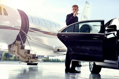 Bucharest Luxury Airport Transfer with Minivan and Business Cars