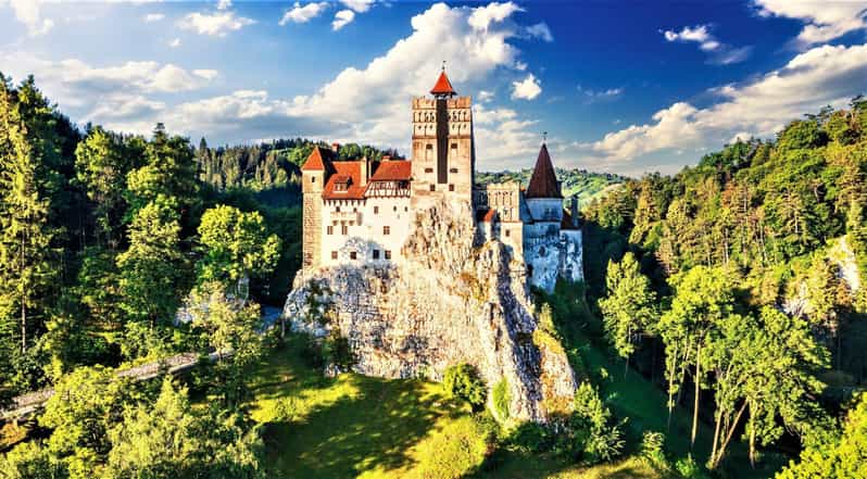 Bucharest: Peles Castle, Bran Castle, & Brasov Old Town Tour - Sinaia First, Peles Castle Second: Where Royal Rooms Feel Personal