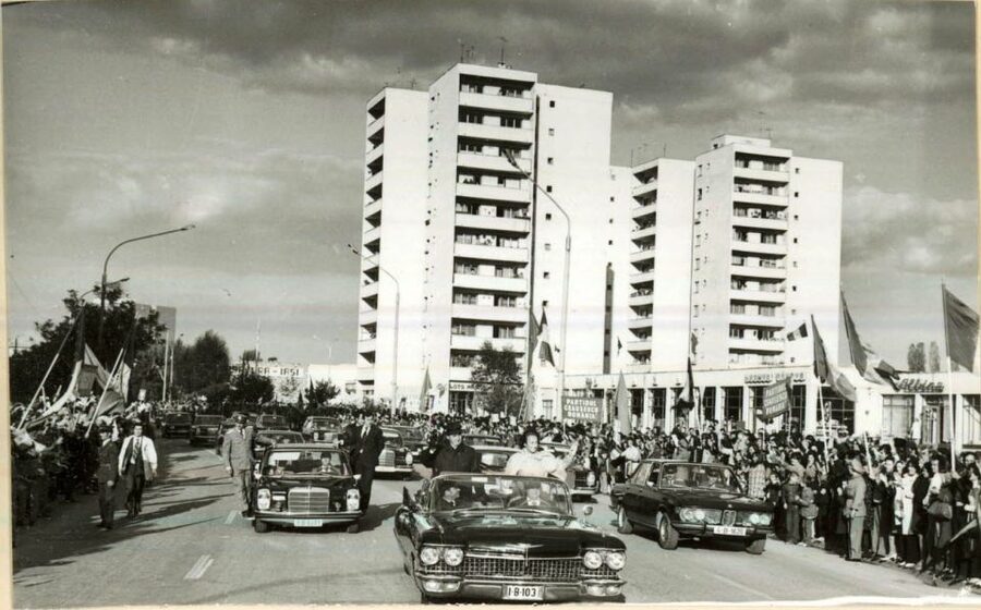 Bucharest: Private Last Days of Ceausescu Tour in a Dacia - Ceaușescu’s Detention and Execution Areas, With a Reality Check on Access