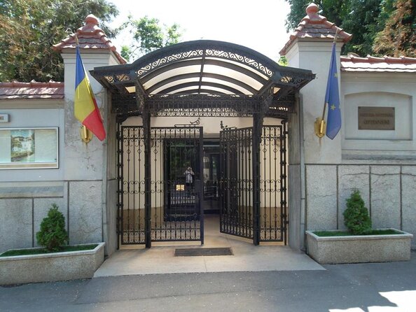 Bucharest Private Tour, Parliament Palace, Ceausescu House Visit - Key things to know before you book