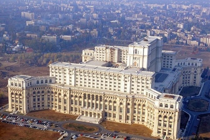 Bucharest Private Tour, Parliament Palace, Ceausescu House Visit - The private format in an air-conditioned car, pickup and pacing