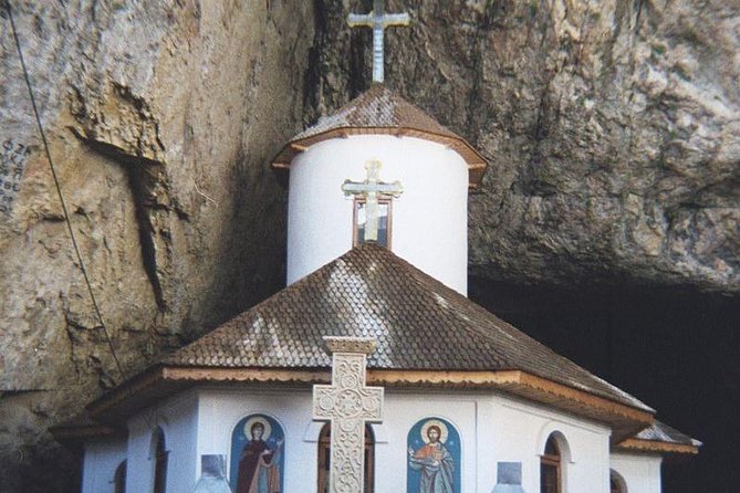 Bucharest Private Tour to Peles Castle & Biggest Salt Mine in Eu - The guide and driver, and why Radu’s name comes up so often