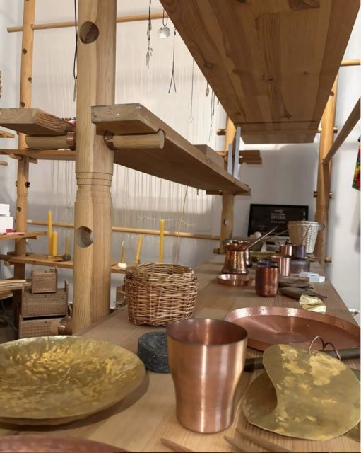 Bucharest: Real Roma Community - Crafting Workshop - The cat in the workshop, plus the other small practical notes