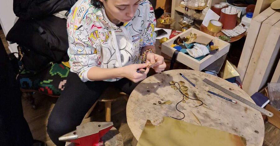 Bucharest: Real Roma Community - Crafting Workshop - Meeting at Central Hotel, then a 60-minute Roma history walk