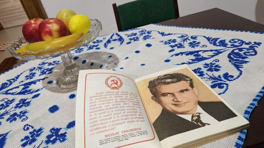 Bucharest: Relics of Communism 3-Hour Walking Tour - Hidden Churches and Michael the Voivode, Where the Past Won Quietly