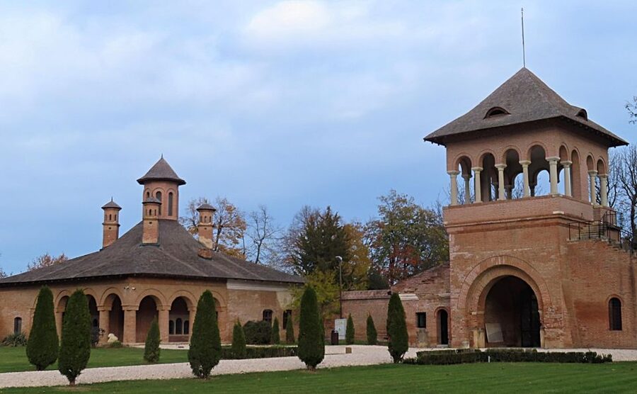 Bucharest Sightseeing Tour - Herastrau Park, also known as King Michael I Park