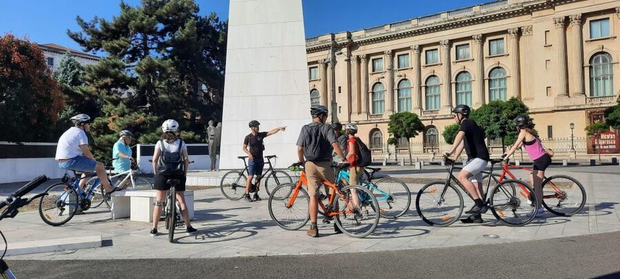 Bucharest Sightseeing Tour - Passing the Romanian Athenaeum, and why symbolic buildings matter
