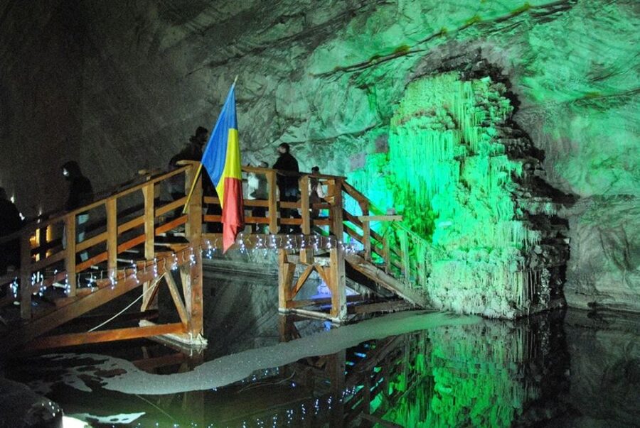 Bucharest: Slanic Salt Mine & Carpathian Mountains Day Tour - Getting From Bucharest to Prahova and the Carpathians
