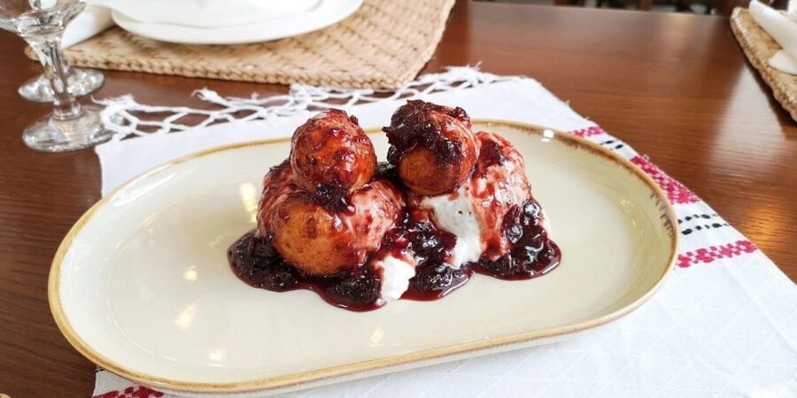 Bucharest: Street Food Tour with a Local Guide - Price Check: Is $74 Worth It for 4 Hours?