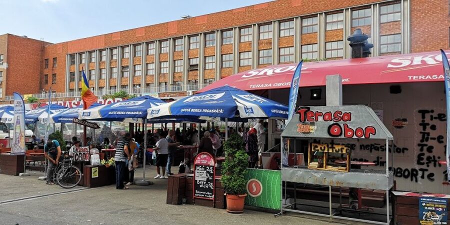 Bucharest: Street Food Tour with a Local Guide - University Square and the Walk Between Landmarks