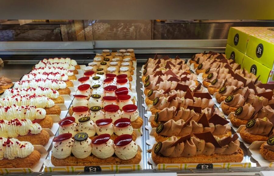 Bucharest: Sweet Delights History and Desserts Walking Tour - Key Stops and Why They Matter
