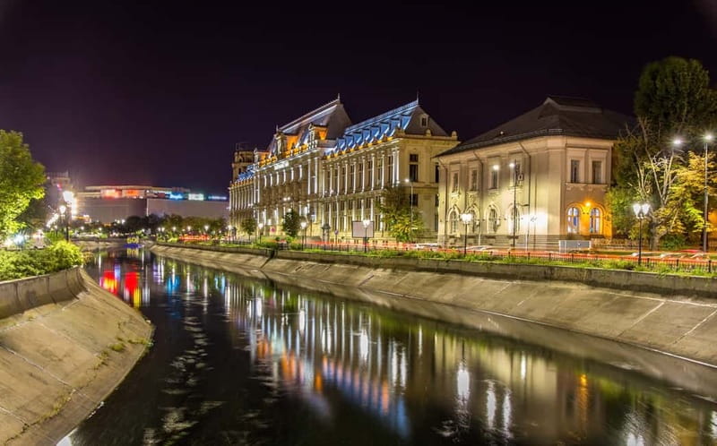 Bucharest: The Italian emigration in Romania - Palace of Justice and the Dambovita River banks: the first big visual cue
