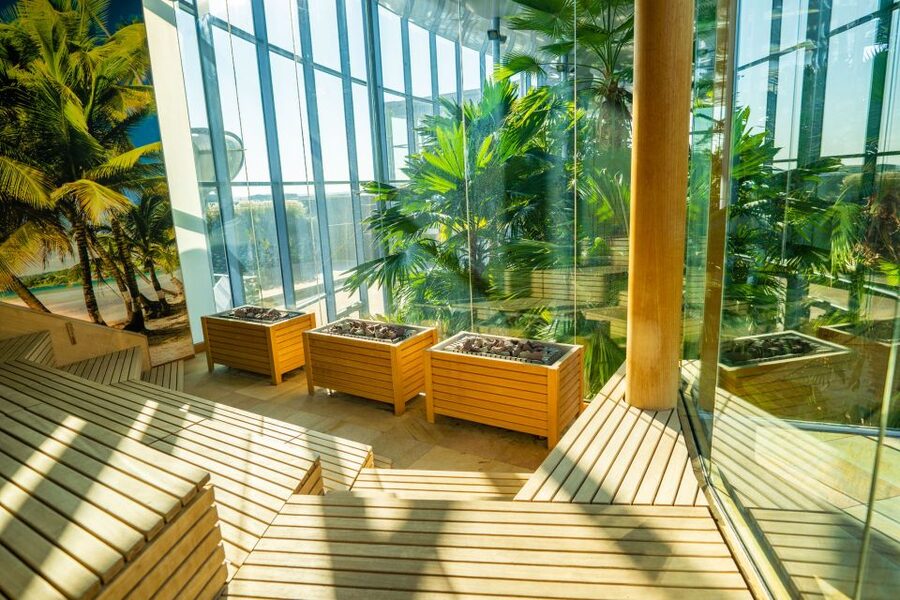 Bucharest: Therme Bucharest Entry Ticket and Transfer - Crowds, timing, and how to avoid the biggest frustration