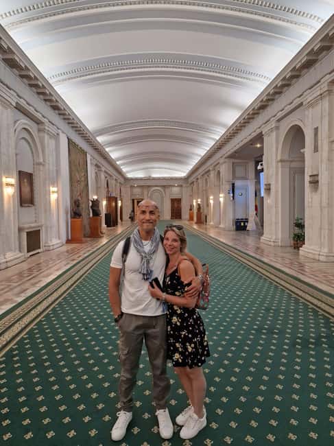 Bucharest: tour in the Parliament in Italian+exterior visit with guide - Price and value: $40 plus the on-site Parliament ticket