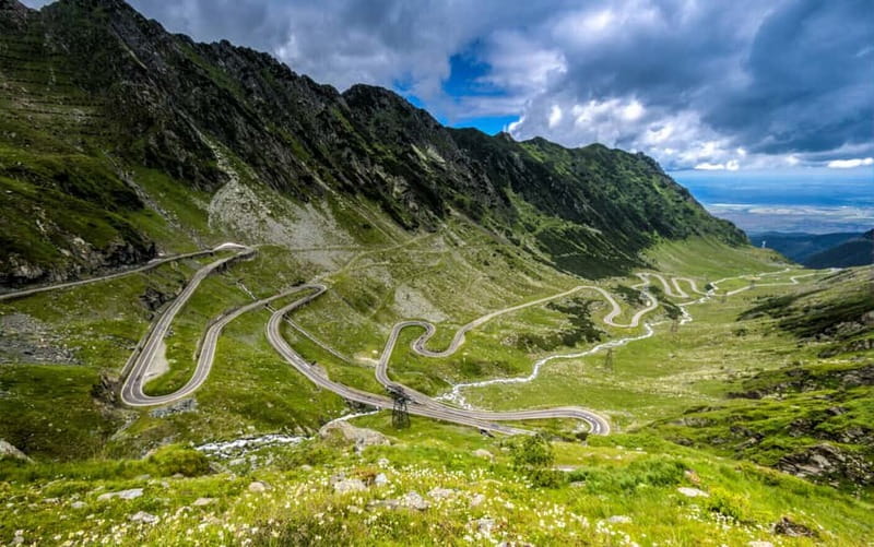 Bucharest: Transfagarasan Road - Small Group max 7 Tourists - Getting ready: altitude, timing, and comfort on a long loop