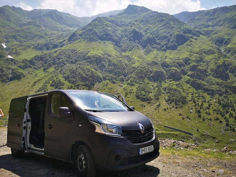Bucharest: Transfagarasan Road - Small Group max 7 Tourists - Driving highlight: Transfăgărășan Highway viewpoints and the road’s drama