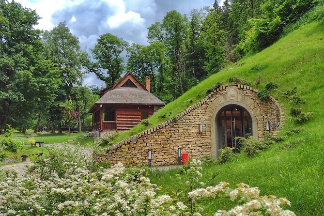 Bucovina Painted Monasteries & Transylvania Tour: 4-Day Private - Price and logistics: what you are paying for (and what to budget)