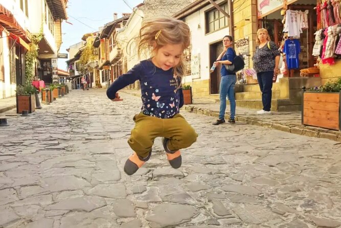 Bulgaria -Private Tour- Basarbovo, Arbanasi, Veliko Tarnovo - Veliko Tarnovo on foot: hills, the Yantra River, and the Third Rome nickname