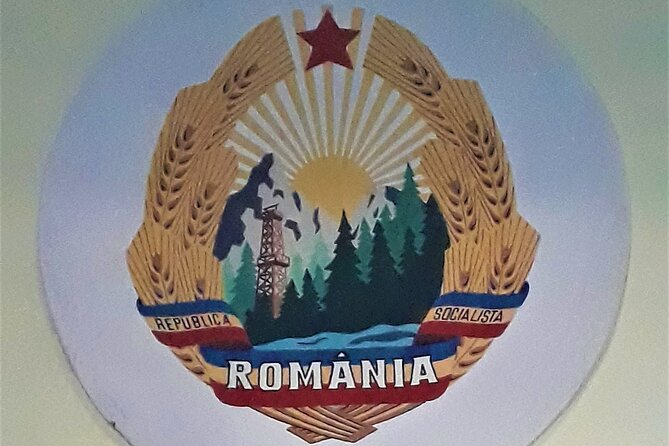 Communism Investigation Private Tour - Tomb of the Unknown Soldier, Socialist Heroes (Stop 2)