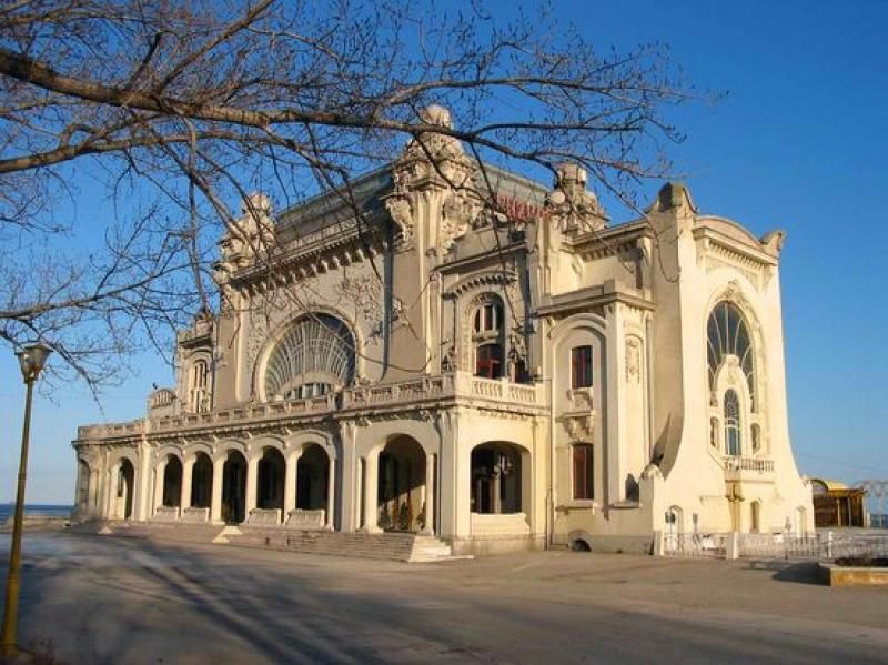 Constanta: Full Day Tour from Bucharest to the Black Sea - Aquarium Constanta, Then the Harbor Walk