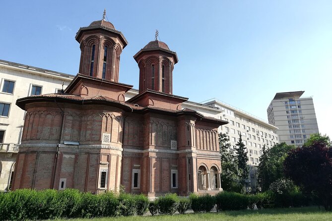 Contrasts of Communism - Small Group Walking Tour in Bucharest - Stop 3: Eroii Revolutiei, transit ride, and everyday communist blocks
