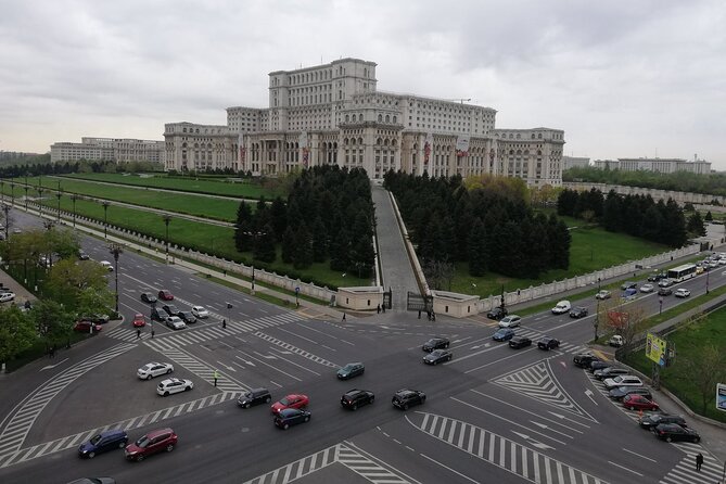 Contrasts of Communism - Small Group Walking Tour in Bucharest - Where you meet and how the route actually works