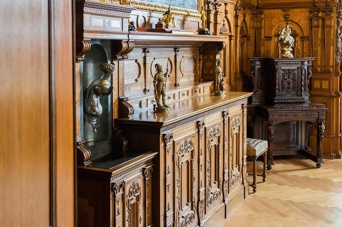 Day trip to Dracula's Castle, Peles Castle and Medieval Brasov - The Bucharest Start: University Square at 7:00 am, No Waiting