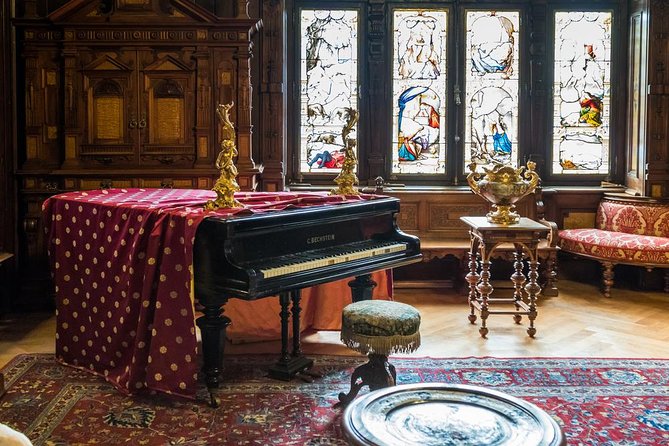 Day trip to Dracula's Castle, Peles Castle and Medieval Brasov - The Sinaia Monastery Stop: A Small Detour That Adds Meaning