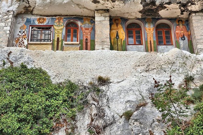 Day Trip to Medieval Bulgaria- Small group tour - Pickup From Bucharest and The Border Reality