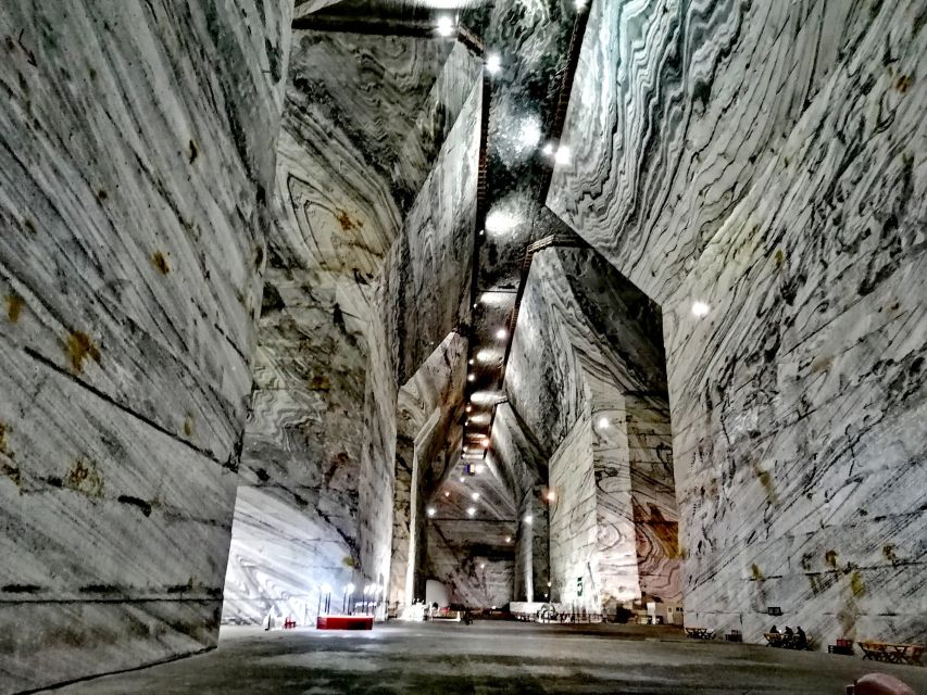 Discover Europe's Deepest Mines & Peles Castle's Royal Charm - Sinaia break time: lunch, street food, shopping, and BBQ